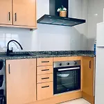 Hauzify I Apartament Picasso