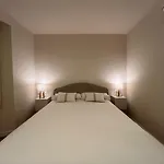 Apartamento Para 8 Personas Con Parking, Muy Cerca De La Playa