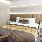 Hotel The Graf Matsubara (Adults Only)