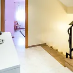Illa Sistach Rentals: Casa Con Piscina Comunitaria