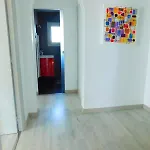 Apartment In Strandnaehe Mit Grosser Terrasse, Parkplatz Und Meerblick In Salatar, Roses