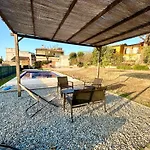 Casa Amb Piscina I Jardi A Palamos Per 6 Persones
