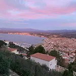 Maison Vacances Avec Piscine Commune Et Vue Mer