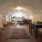 Mas Del Llop Blanc - Dog Friendly Hostal Rural - B&B