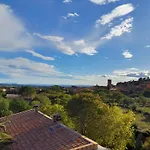 Casa Rural De Ensueno En Cantallops Con 9 Habitaciones Dobles Con Banos Privados Y Piscina De 20M X 2,70M