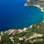 Les Terrasses De Cala Llevado