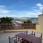 Duplex Amb Terrassa I Vistes Al Mar By Apartaments La Catifa