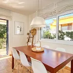 Apartamento Con Piscina Centrico