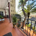 T5 - Cozy Retreat 50M To Beach Garden Escape