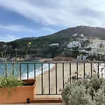 Tamariu Platja - Penthouse On Passeig Del Mar.