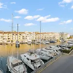 Ferienwohnung Fuer 4 Personen Ca 40 Qm In Empuriabrava, Costa Brava Golf De Roses