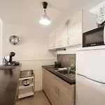 Ferienwohnung Fuer 4 Personen Ca 40 Qm In Empuriabrava, Costa Brava Golf De Roses
