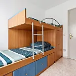 Ferienwohnung Fuer 8 Personen Ca 105 Qm In Empuriabrava, Costa Brava Golf De Roses