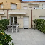 Ferienwohnung Fuer 4 Personen Ca 45 Qm In Empuriabrava, Costa Brava Golf De Roses