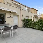 Ferienwohnung Fuer 4 Personen Ca 45 Qm In Empuriabrava, Costa Brava Golf De Roses