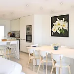 Amazing Apartment In Tossa De Mar With Kitchen