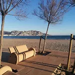 Apartamento Con Terraza Y Vistas, A Solo 20M De La Playa De Roses - Es-258-29