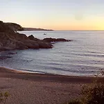 Luxury Duplex - 2 Terraces - Private Beach