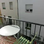 Rosesapparts Estudios & Parking