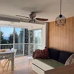 Apartamento A 10 Min De La Playa - Parking Privado