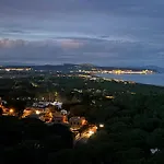 Apartamento Con Piscina Y Vistas Al Mar