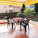 Apartmento Con Piscina Y Pista De Tennis