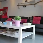 Roses Family Apartment