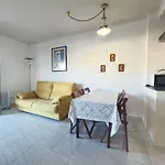 Apartamento A Frente Del Canal Con Terraza