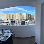 Apartamento Planta Baja Con Piscina En El Edificio Royal Marine II