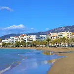 Apartamento En Primera Linea De Mar, Roses