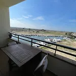 Oasis En Roses - Santa Margarita
