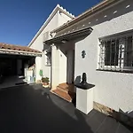 Awaydays - Casa Con Piscina