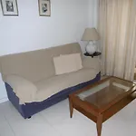Apartamento Cerca De La Playa Con Piscina Y Parking