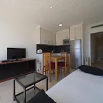 Schoene Wohnung Direkt Am Meer In Roses Inmosantos Oasis B5