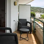 Strandnahe Wohnung In L Estartit Mit Pool