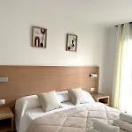 Cozy Apartment With Swimming Pool