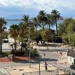 Precioso Moderno Piso Vista Mar