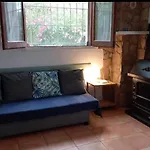 Casita Con Patio Cerca Del Mar