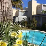 Apartment Facing The Pool L' Escala
