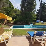 Tamariu Chalet, Self Contained Apt Near Beach
