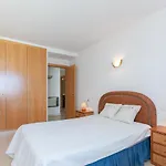 Bonito Aparatamento Con Vistas A La Piscina Av-70