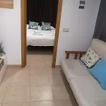 Piso A Pie De Calle En Pleno Corazon De Blanes Y 2 Minutos Andando Del Mar