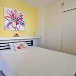 Apartamento Cerca De La Playa Con Vista