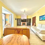 Apart-Rent Casa Con Piscina Montgri 0125