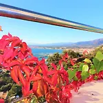 Apartment In Roses Near Sea