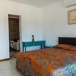 Villa En El Centro Con Vistas Al Mar