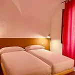 Apartaments Can Gibert