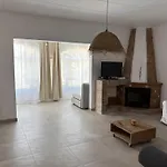 Casa Con Vistas Y Piscina En Masos De Pals