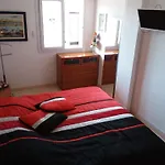 Appartement In Roses Mit Grill, Gemeinschaftlichem Pool Und Terrasse