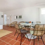 Apartment La Carbonera By Interhome